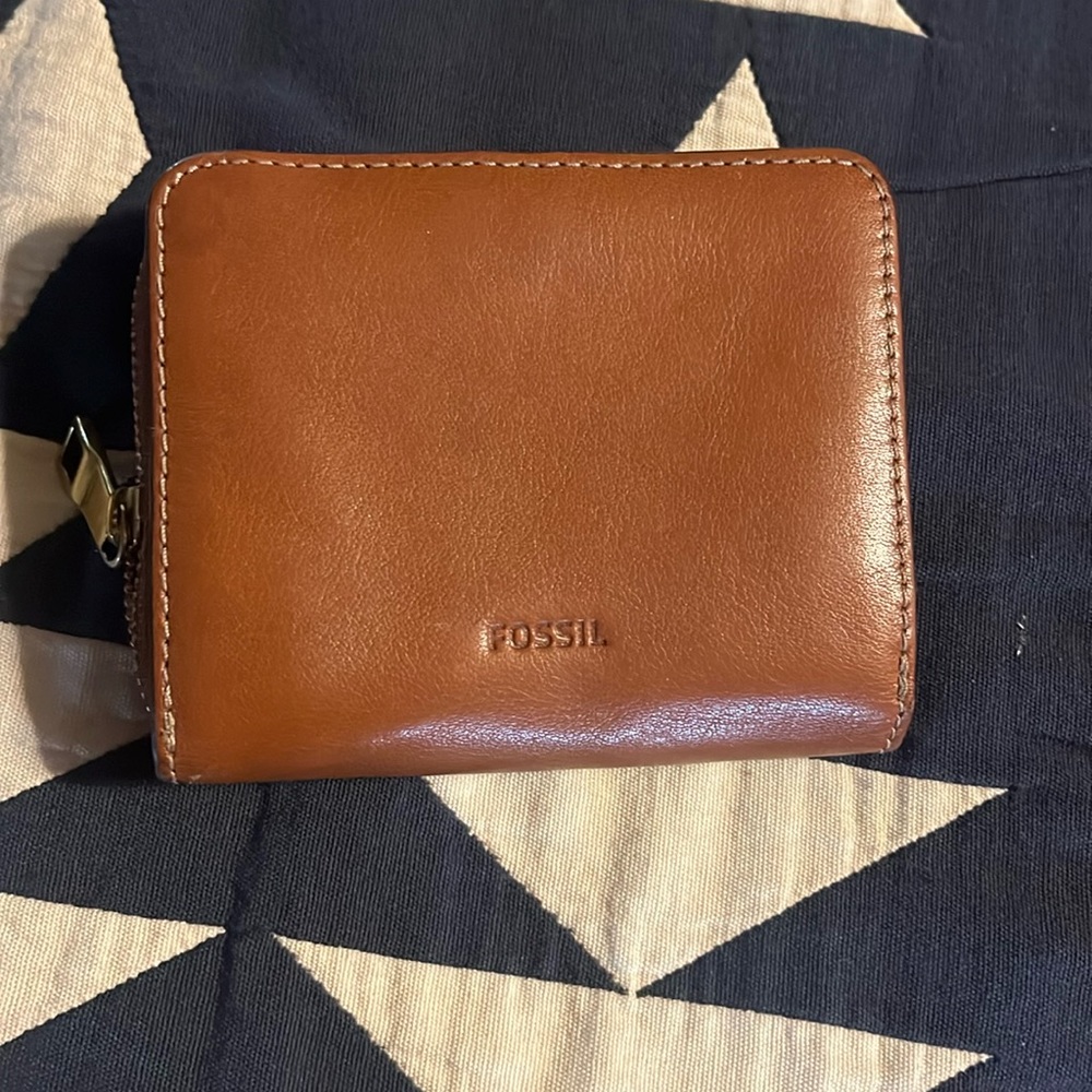Fossil brown leather wallet